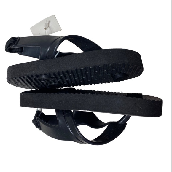 NWT Child’s Black Red & Blue Pirate Flip Flops Size 3-4 - Picture 5 of 8